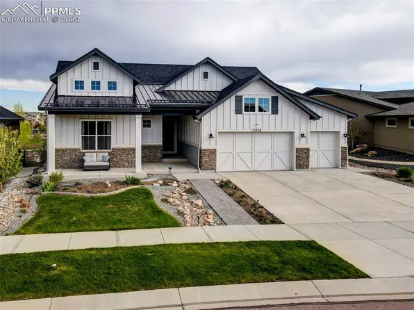 2076 Ever Red Ct, Colorado Springs, CO 80921