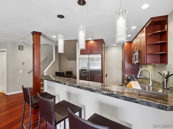 8436 Via Sonoma Unit 67, La Jolla, CA 92037