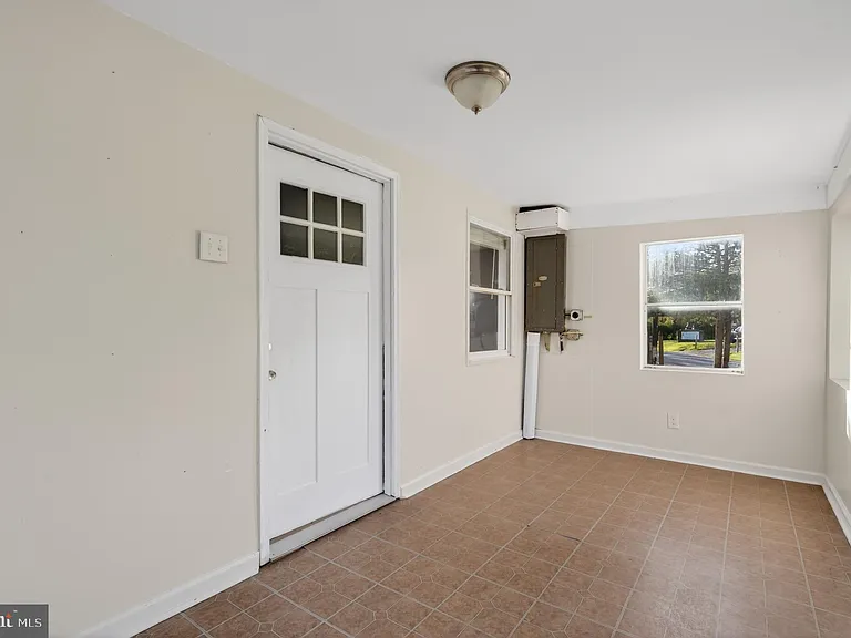 34017 Welbourne Rd — Photo 11