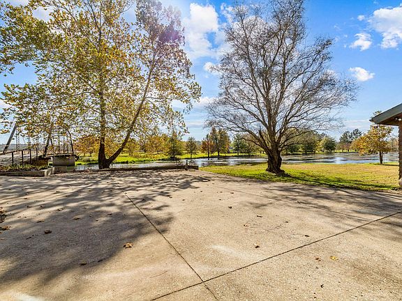 2nd image of 11328 Jolly Mill Lane Lane