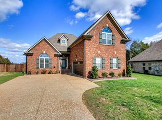 3197 Colchester Cir, Lebanon, TN 37087