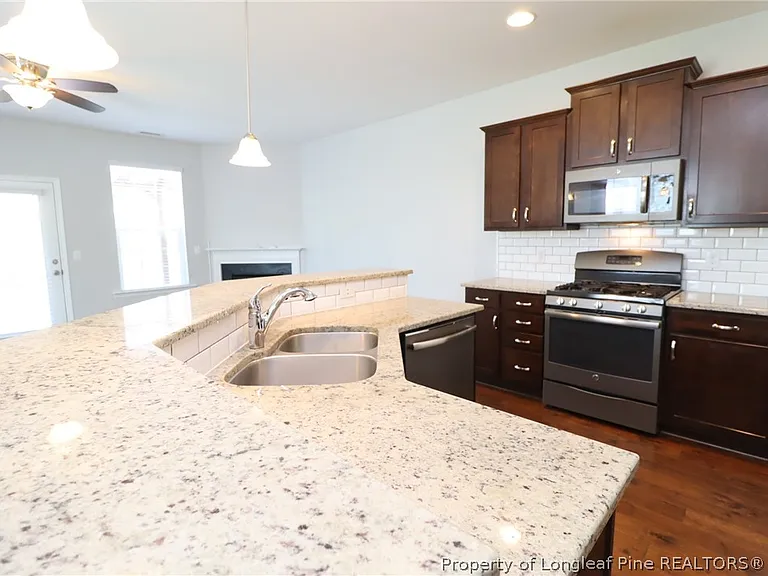 408 Starkey St — Photo 15