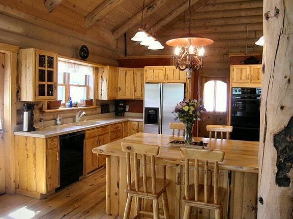 3rd image of 46 White Eagle Cir