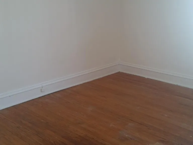 518 N Belmont Ave #6 — Photo 5