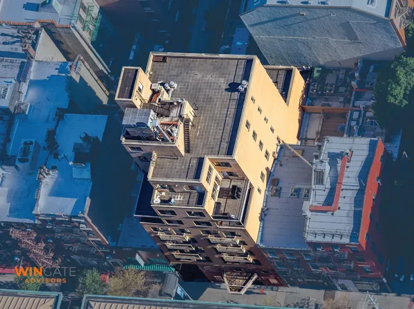 159 Bleecker Street image 3 of 11