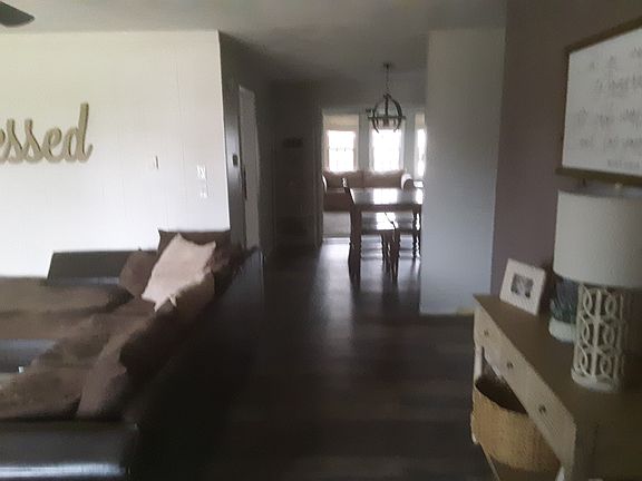 2nd image of 512 Wedgewood Pl