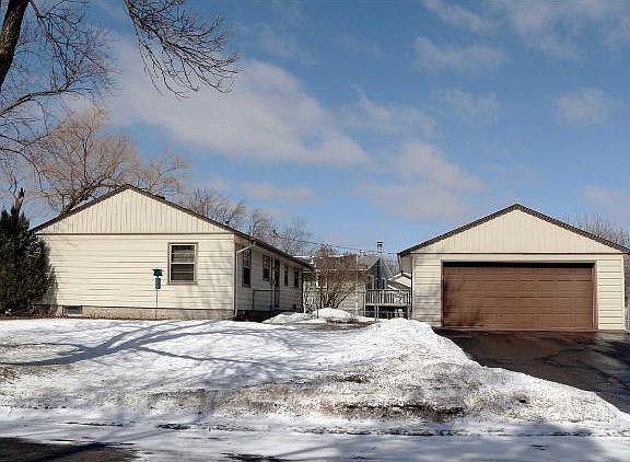 4th image of 2324 Gunflint Trl N