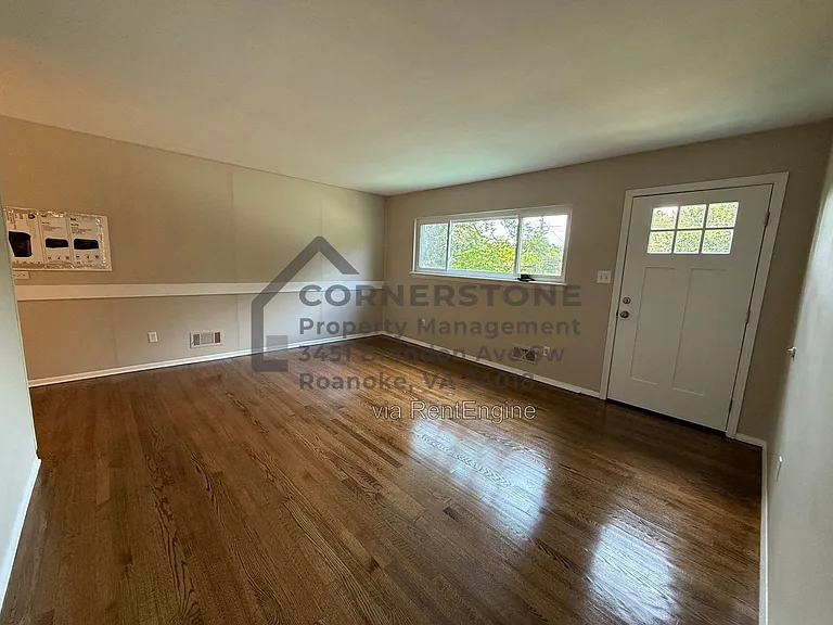 4321 Camille Ave NW — Photo 4