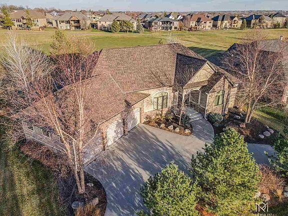 2nd image of 9700 Hollow Tree Dr