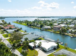 25 Sailfish Rd, Vero Beach, FL 32960