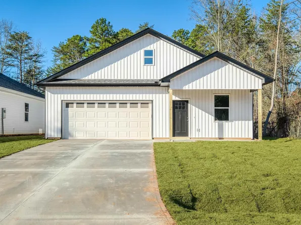 10 Pine Dr, Taylors, SC 29687