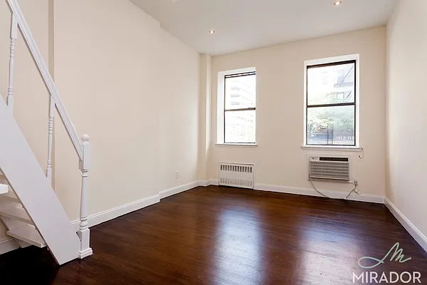 Rented by Mirador Real Estate | media 5