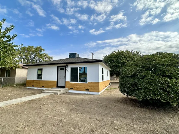 702 Dover Street, Delano, CA 93215