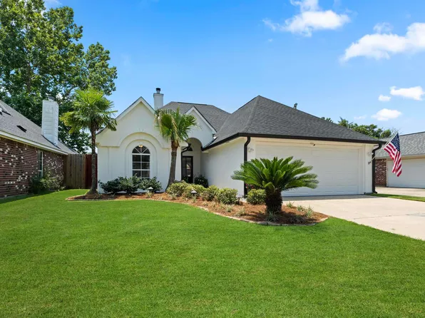 17522 Kaitlyn Dr, Baton Rouge, LA 70817
