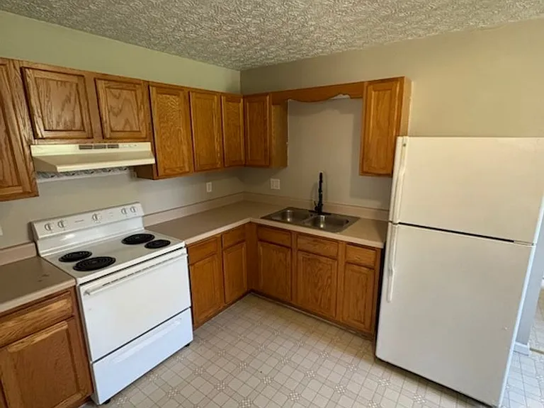 3241 Enka Hwy — Photo 5
