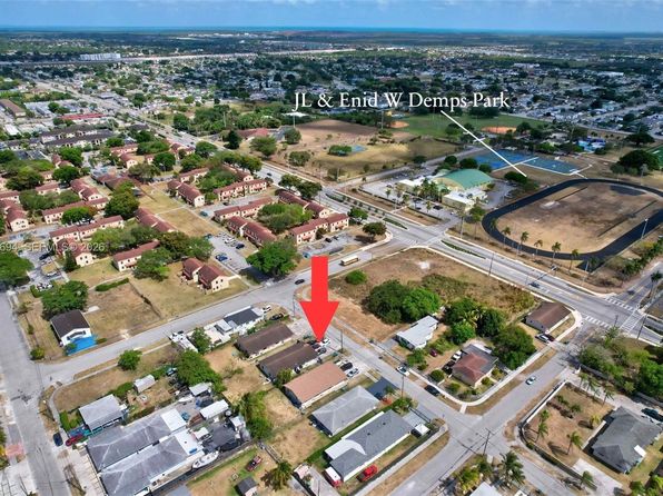 11467 SW 215th St #11467