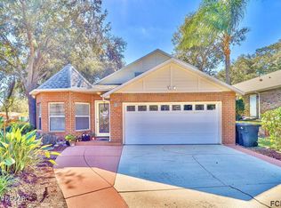 2 Oak Village Dr, Ormond Beach, FL 32174