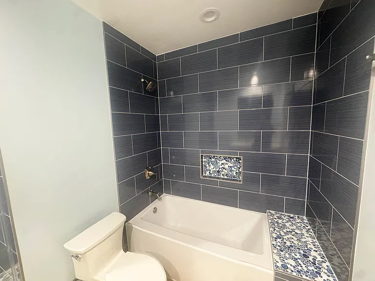 6318 Primrose Ave — Photo 8