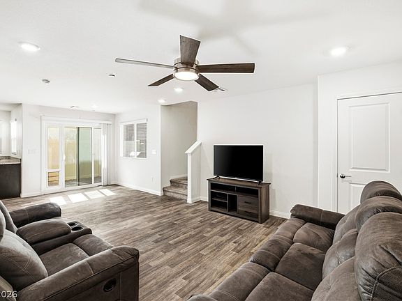5th image of 2757 Frosted Teal Ave