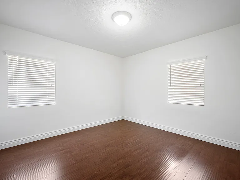 1515 Glenwood Rd — Photo 19