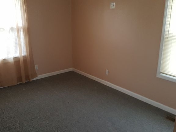 5th image of 5006 Sutherland Dr