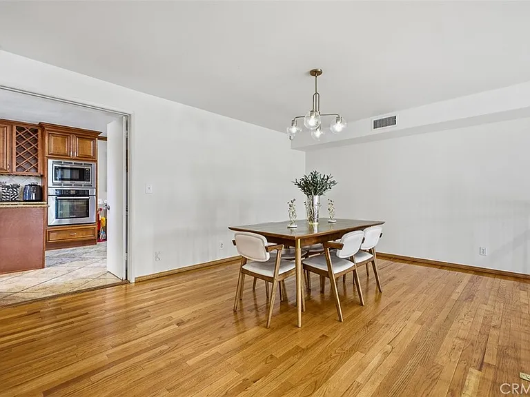 5305 White Oak Ave #D — Photo 13