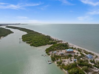 (Undisclosed Address), Naples, FL, 34113