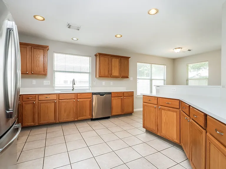 30 Shimmer Pond Pl — Photo 7