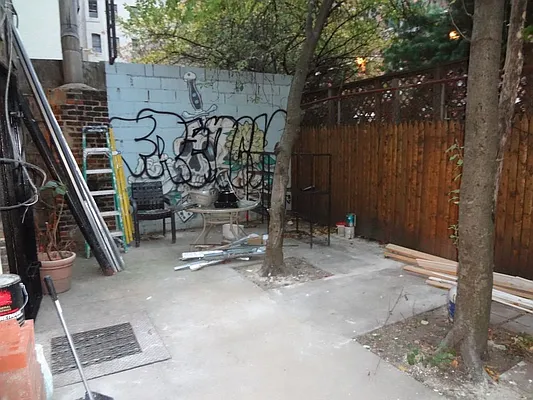 Rented by Steven Apuzzi LLC | media 31