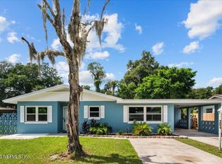 304 Westover Cir, Palatka, FL 32177