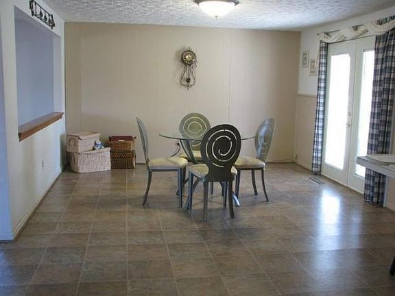 4th image of 6082 Leycross Dr
