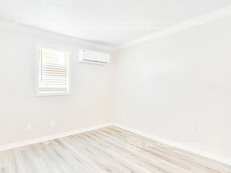 4541 America St — Photo 12