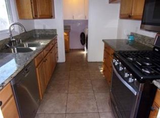 6041 Hamilton Dr, Riverside, CA 92506