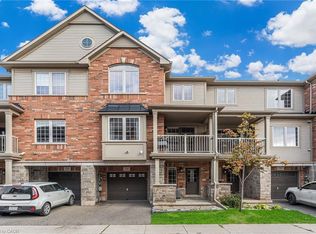 515 Winston Rd #28, Grimsby, ON L3M0C8