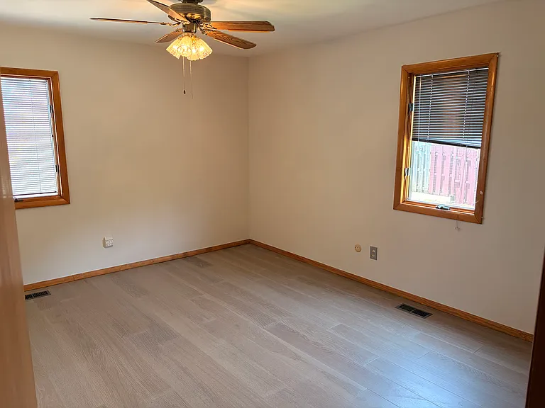 31 Fairmount Dr — Photo 12