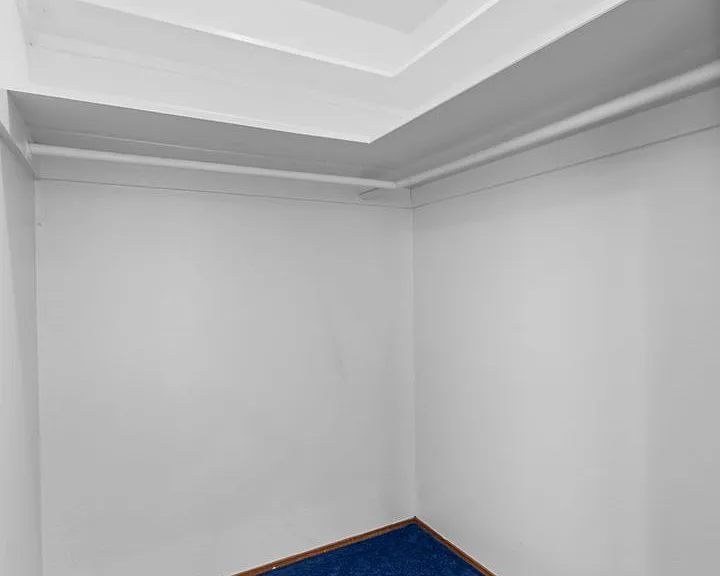1920 Francisco LLC — Photo 7