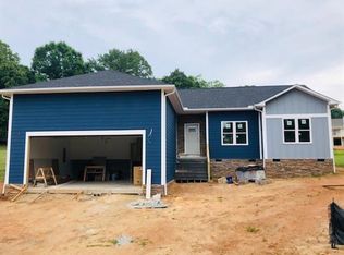 105 Timber Ct, Morganton, NC 28655