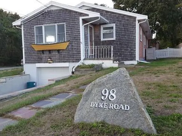 98 Dyke Rd #98, Marshfield, MA 02050