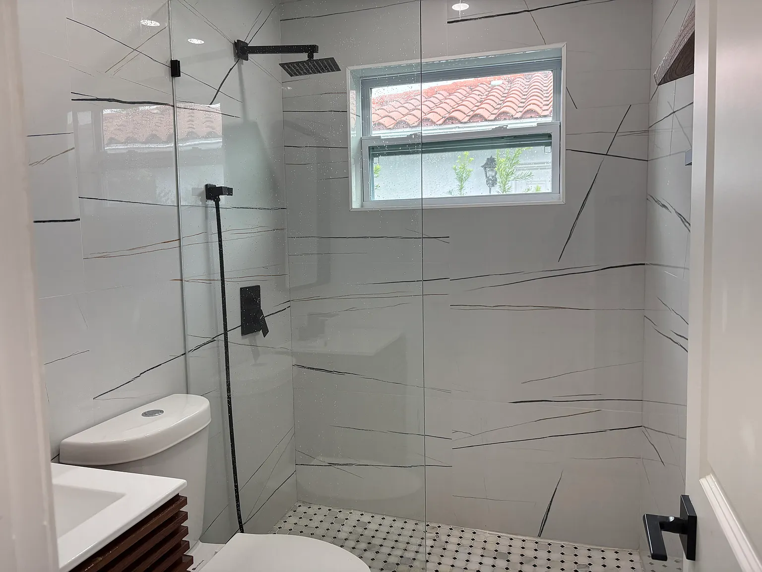 Studio, 300 sqft, $1,150 — Photo 4