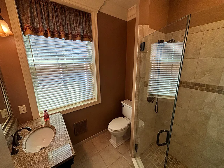 11 E Main St #2 — Photo 11