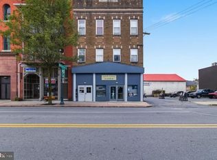9 W 10th St, Tyrone, PA 16686
