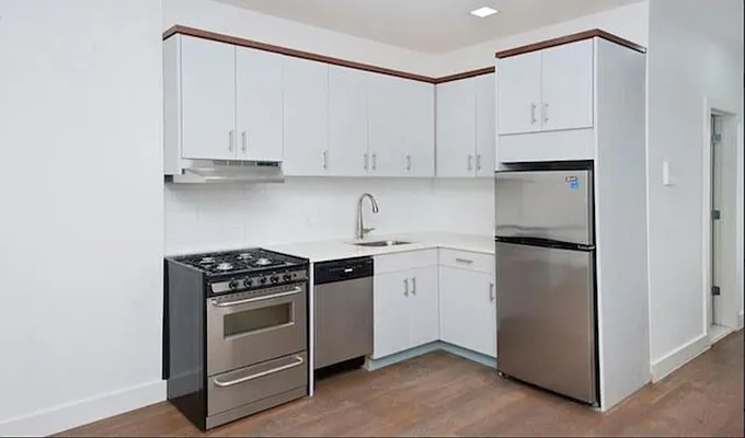 Rented by Parkway CRG Ltd. | media 6