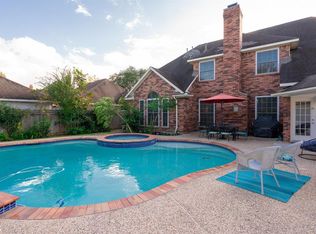 3511 Meadow Spring Dr, Sugar Land, TX 77479