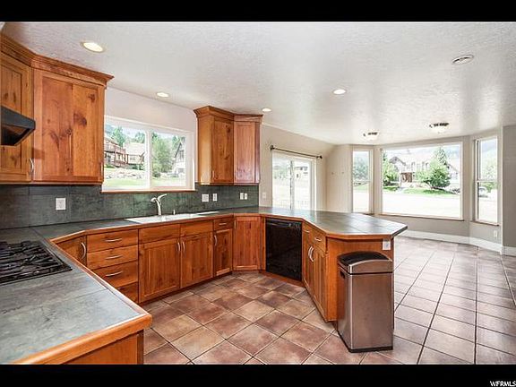 Main Level Kitchen