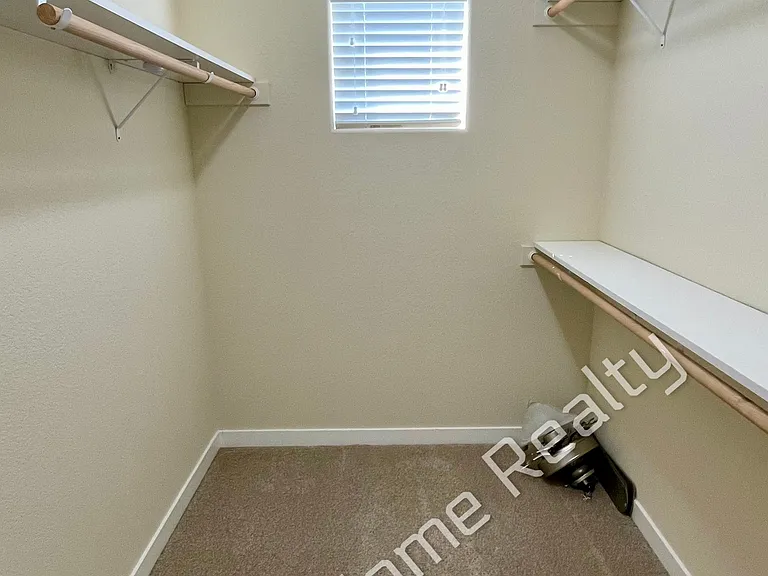 4526 5th Ave NW — Photo 15