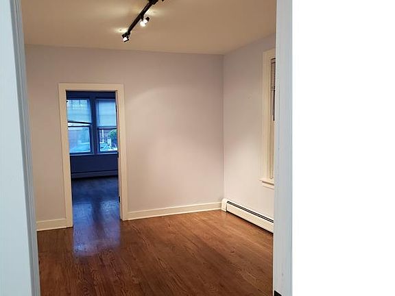 4th image of 233 Liberty Ave APT 1
