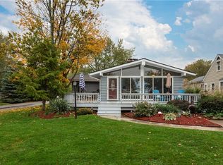 4283 Edgewater Dr, Vermilion, OH 44089