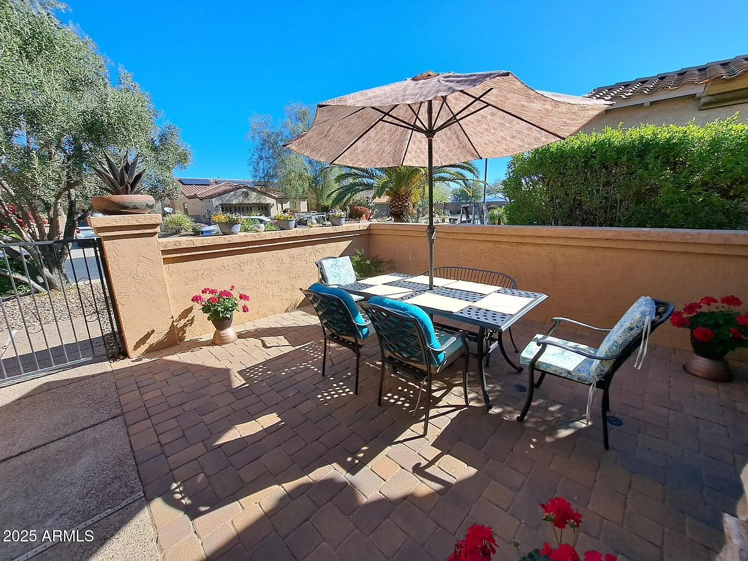 2 bed, 1635 sqft, $3,400 — Photo 2