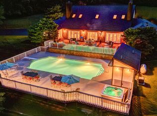 4506 Waterfront Farms Dr, Draper, VA 24324