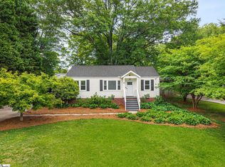 4 Dubard St, Greenville, SC 29615